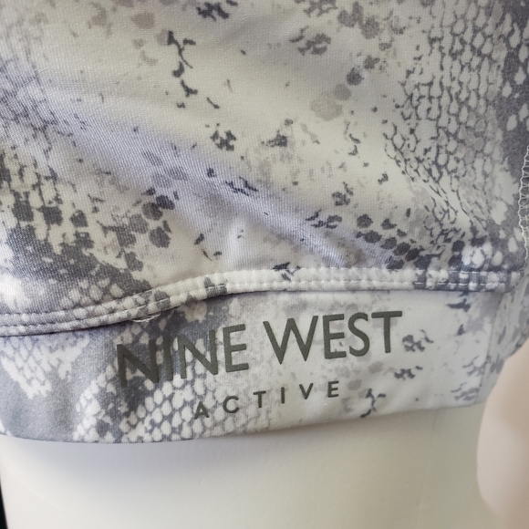 Nine west Active bra SnakeprintMSRP 38.00 - Picture 6 of 6